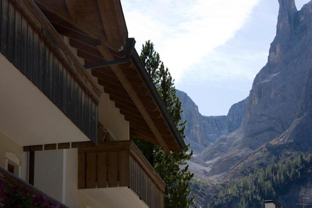 Pensione Sellablick Colfosco Exterior photo
